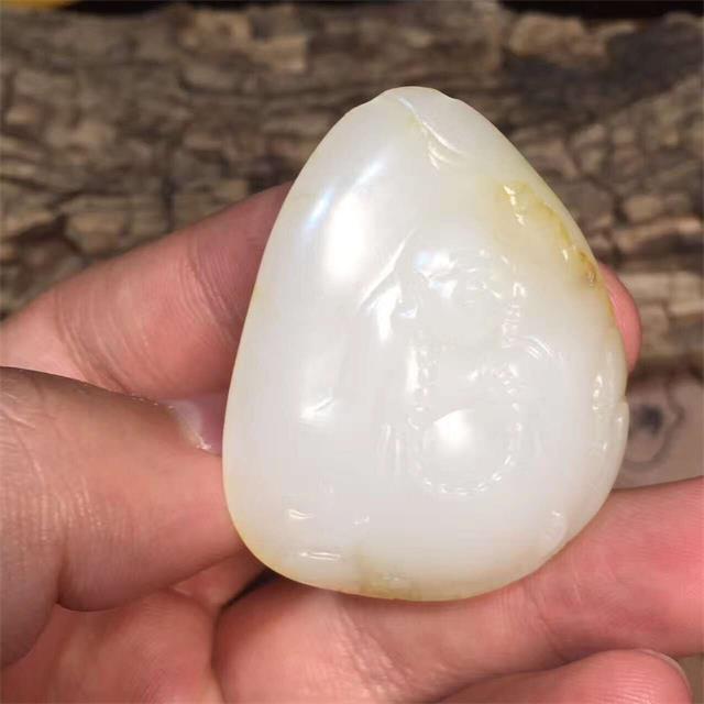 和田籽料羊脂玉佛挂件